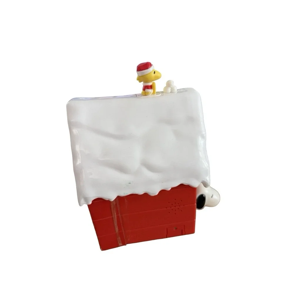 Vintage 1990 Peanuts Light Up Musical Christmas Snoopy Dog House Candy Dispenser